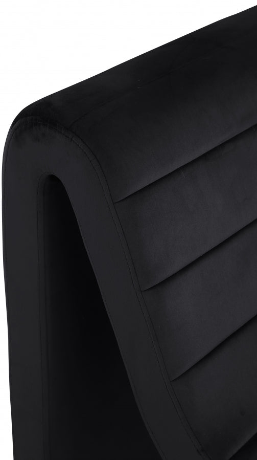 Yvi Velvet accent chair