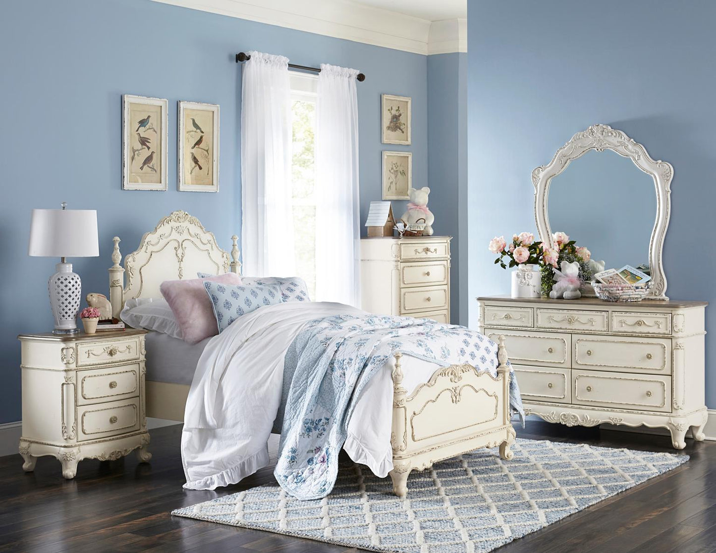 6831 Bedroom Set