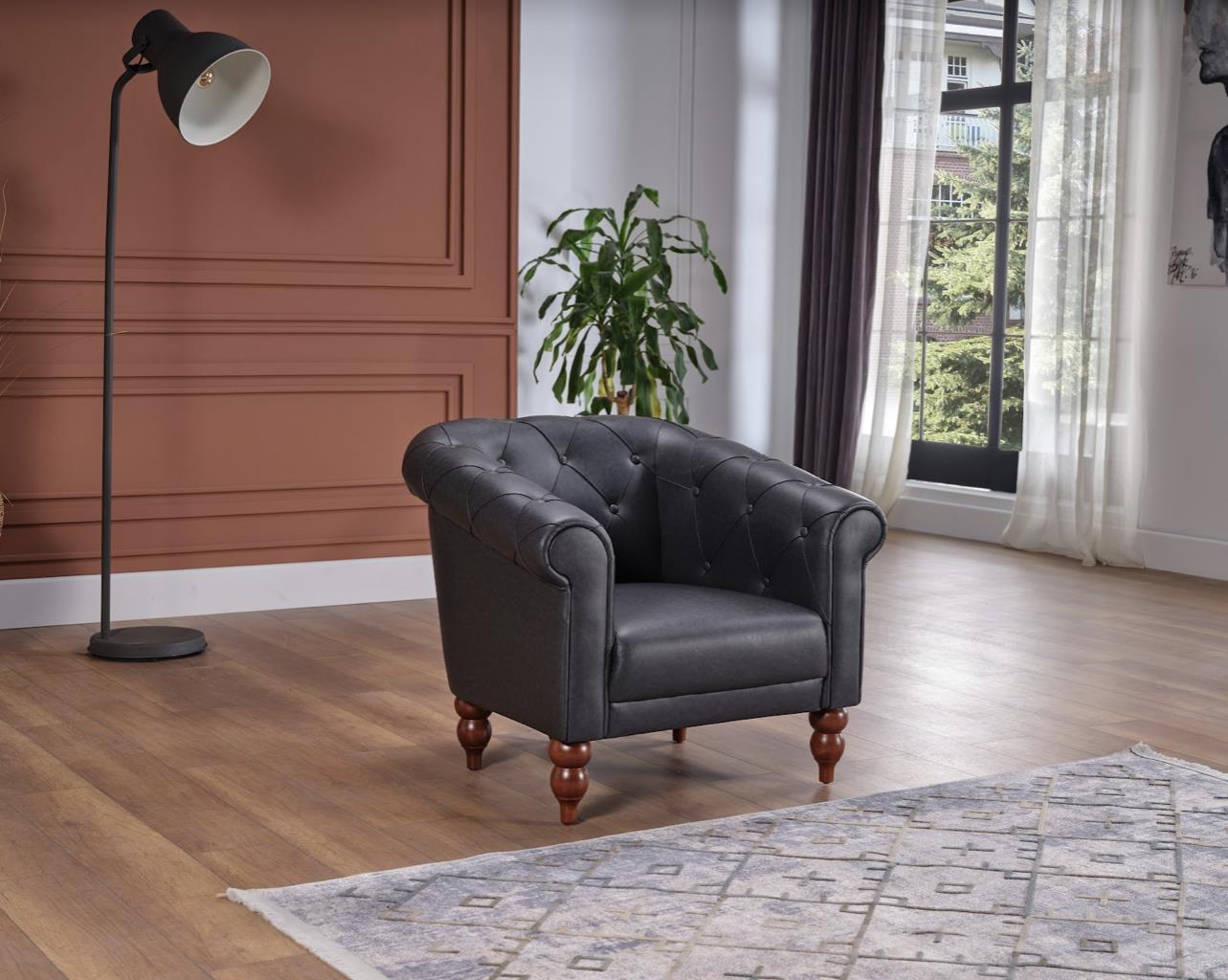 Esum Livingroom Set