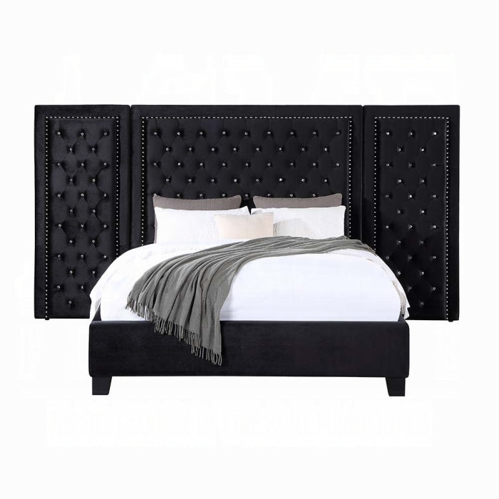Yzamad Queen Bed