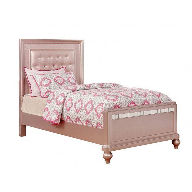 Roiva Bedroom Set