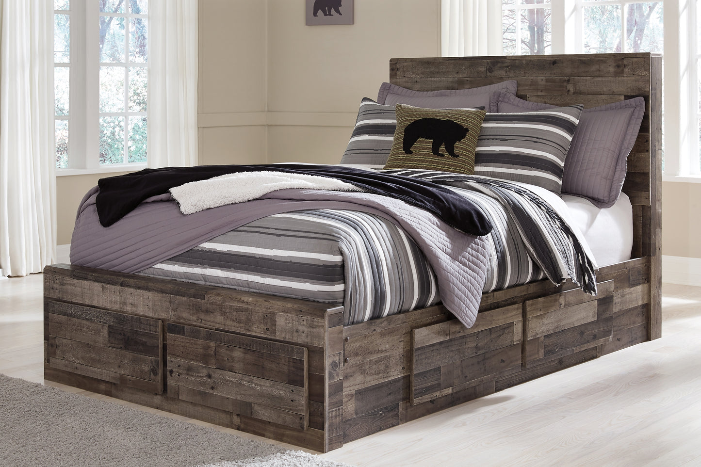 Derekson Panel Bed With 6 Storage Drawers