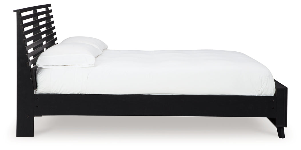 Ashley Express - Danziar Slat Panel Bed