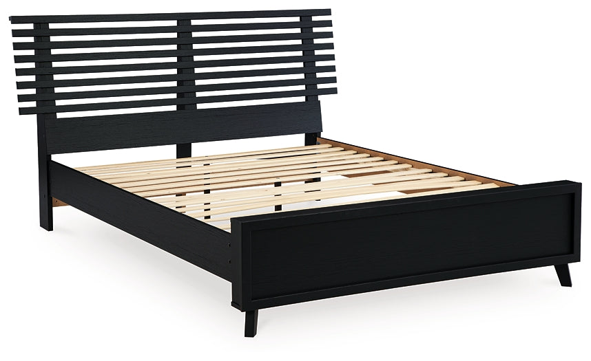 Ashley Express - Danziar Slat Panel Bed