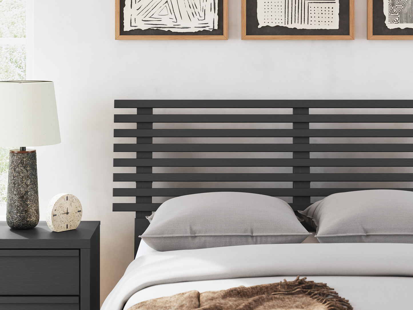 Ashley Express - Danziar Full Slat Panel Bed