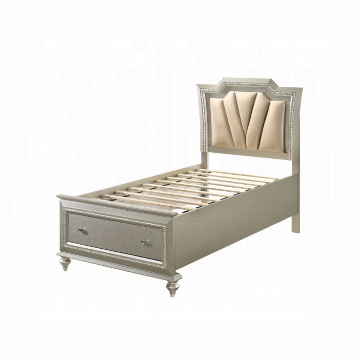 Accessories > Storage Furniture