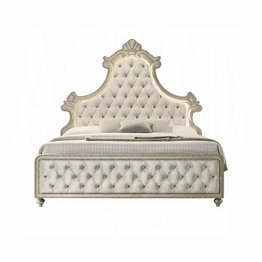 Enneicul Queen Bed W/LED