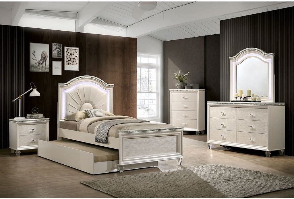 Eilla Bedroom Set