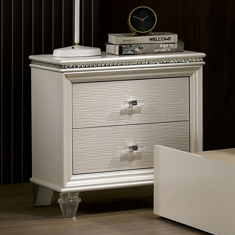 Eilla Bedroom Set