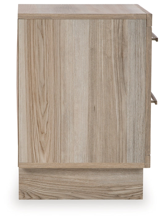 Hasbrick King Panel Headboard with Mirrored Dresser and Nightstand