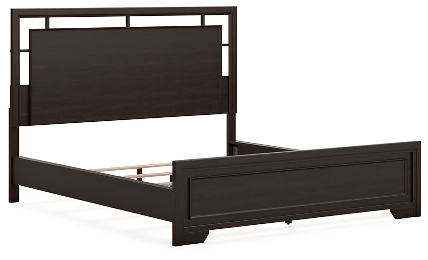 Covetown California King Panel Bed with Mirrored Dresser and Nightstand