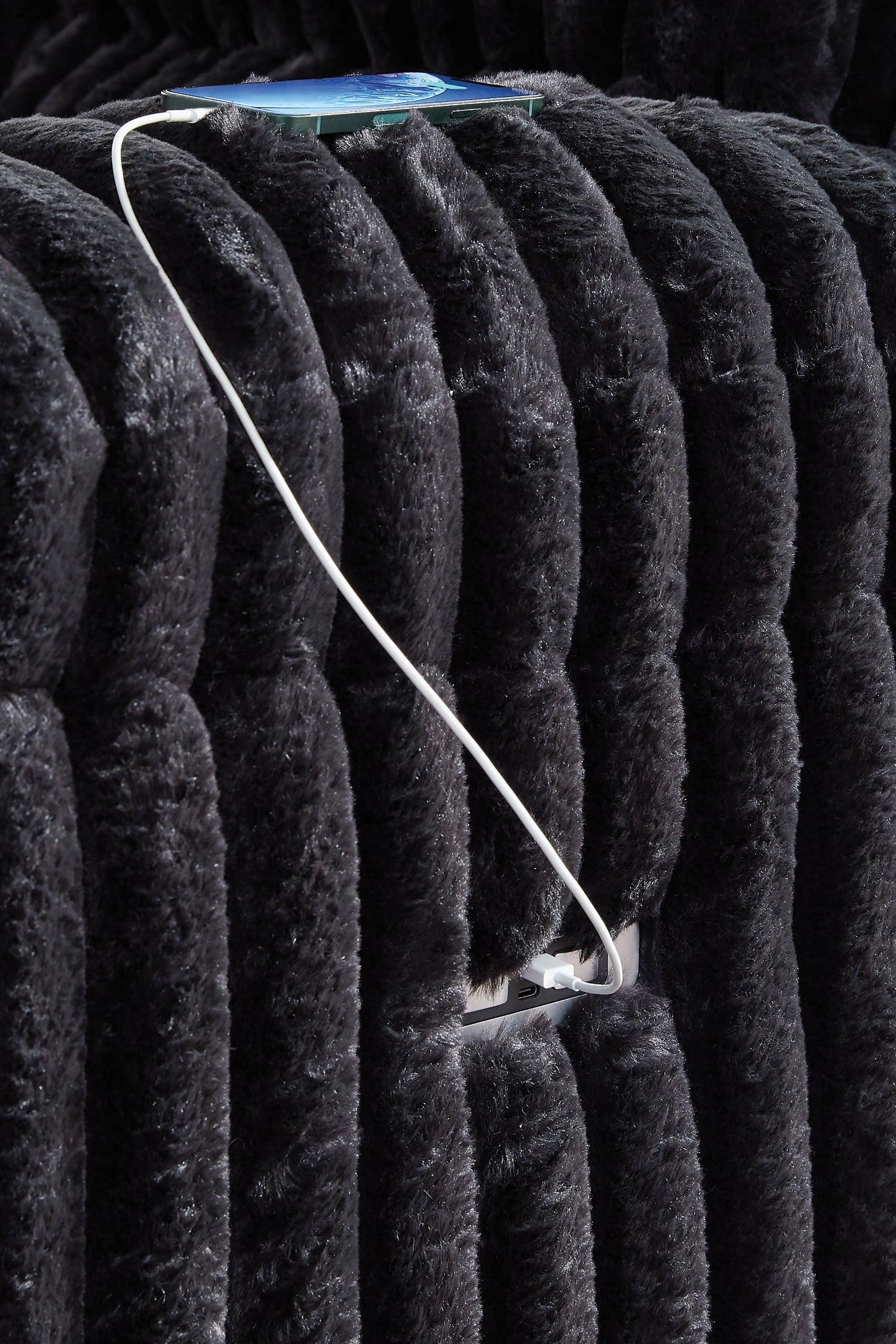 Rhines Falls REC PWR Sofa w/Drop Down Table