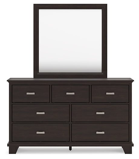 Covetown California King Panel Bed with Mirrored Dresser and Chest