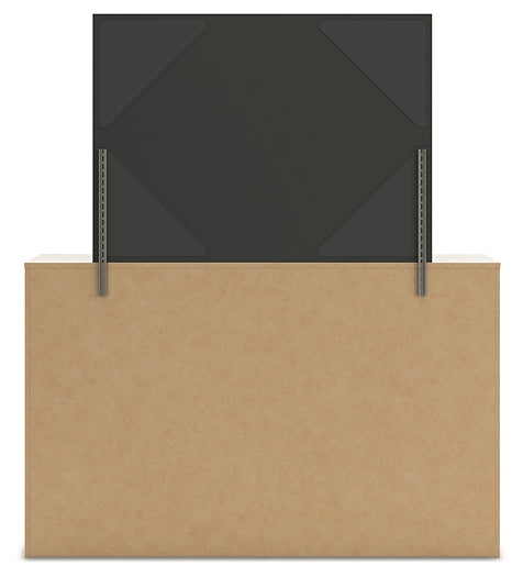 Lawroy Full Panel Headboard with Mirrored Dresser, Chest and Nightstand