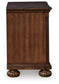 Lavinton Queen Poster Bed, Dresser, Mirror, Chest and Nightstand