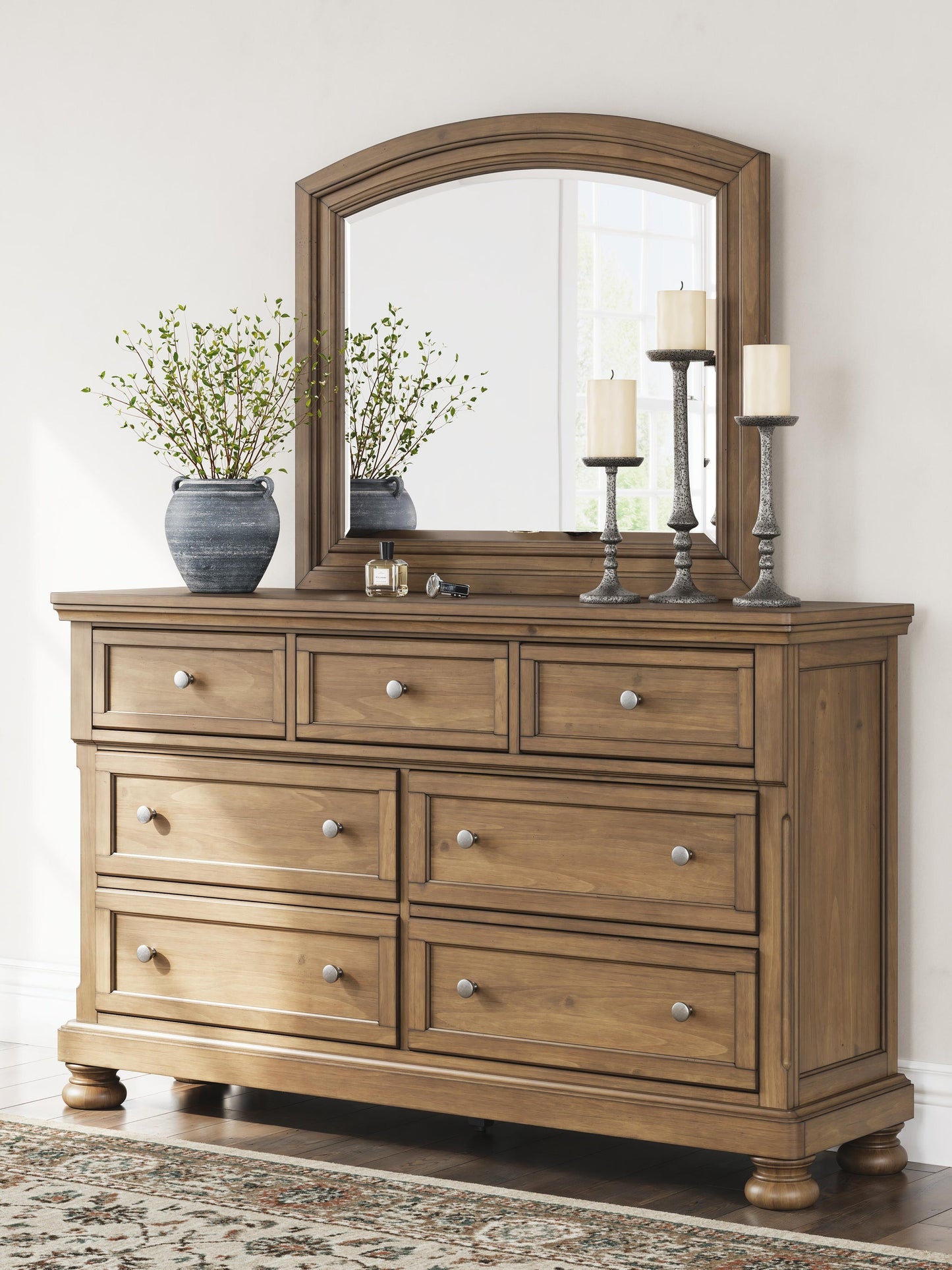 Vandenmore California King Storage Sleigh Bed with Mirrored Dresser