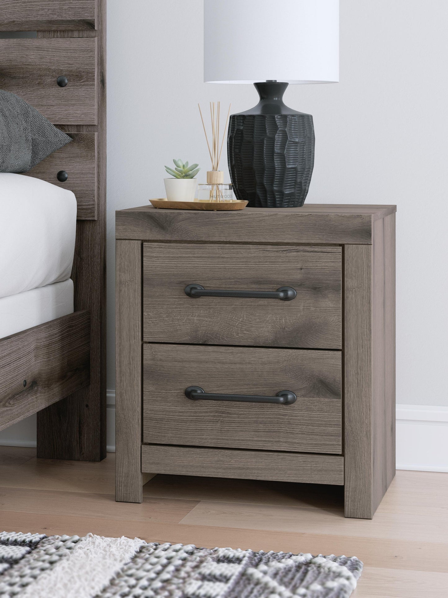 Urbanoore King Panel Bed, Dresser, Mirror, Chest and Nightstand