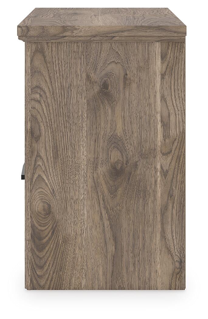 Rusticott King Poster Bed, Dresser, Mirror and Nightstand
