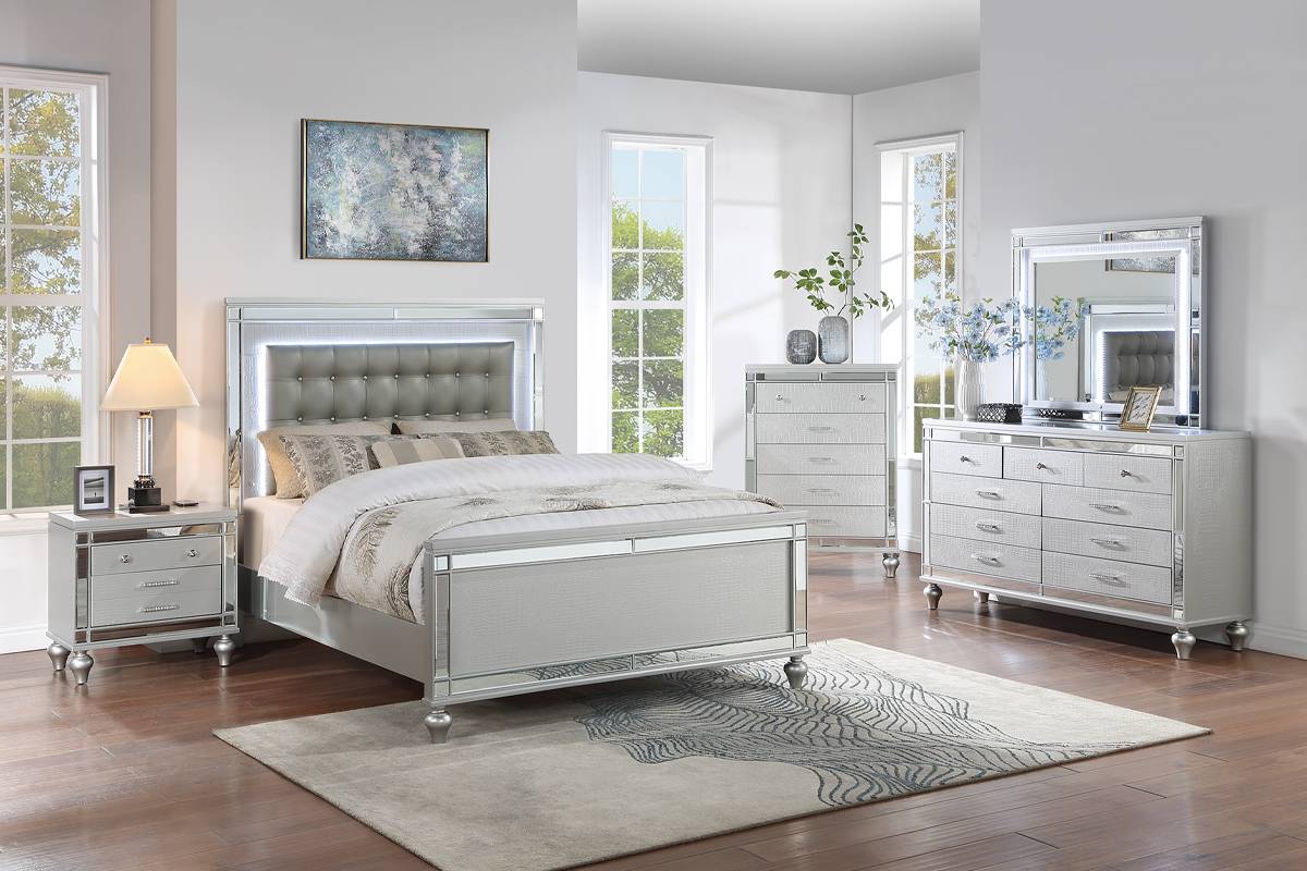 Q4469F Queen Bed
